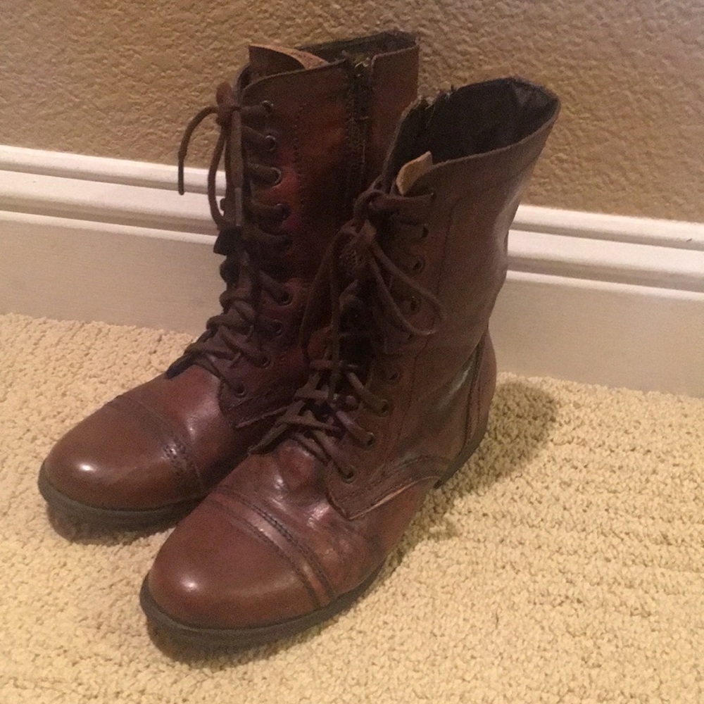 Steve Madden boots